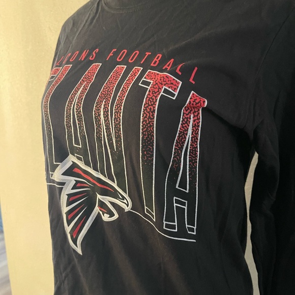 NFL Atlanta Falcons Black Long Sleeve Tee - Picture 3 of 6